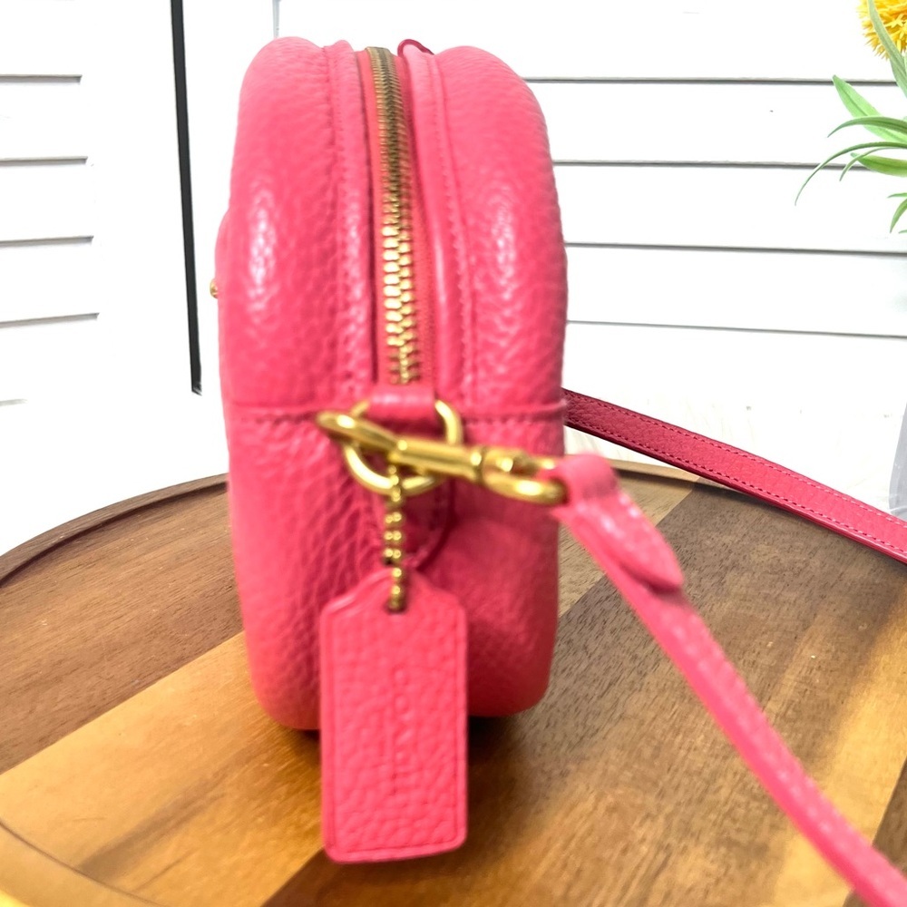 Coach Camera Bag Pink Soft Pebble Leather Crossbody Two Adjustable Straps - Picture 7 of 17